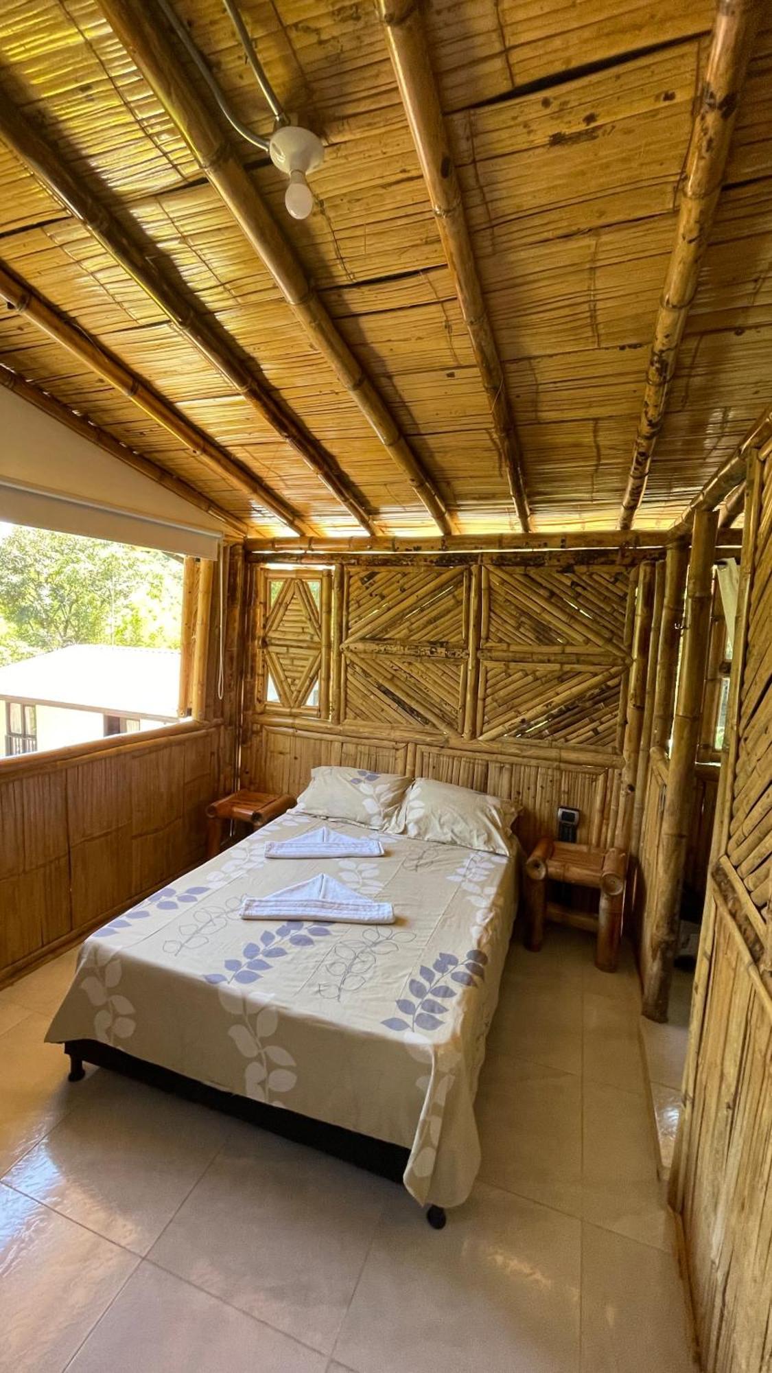 Hosteria El Sendero - Кокорна Екстер'єр фото