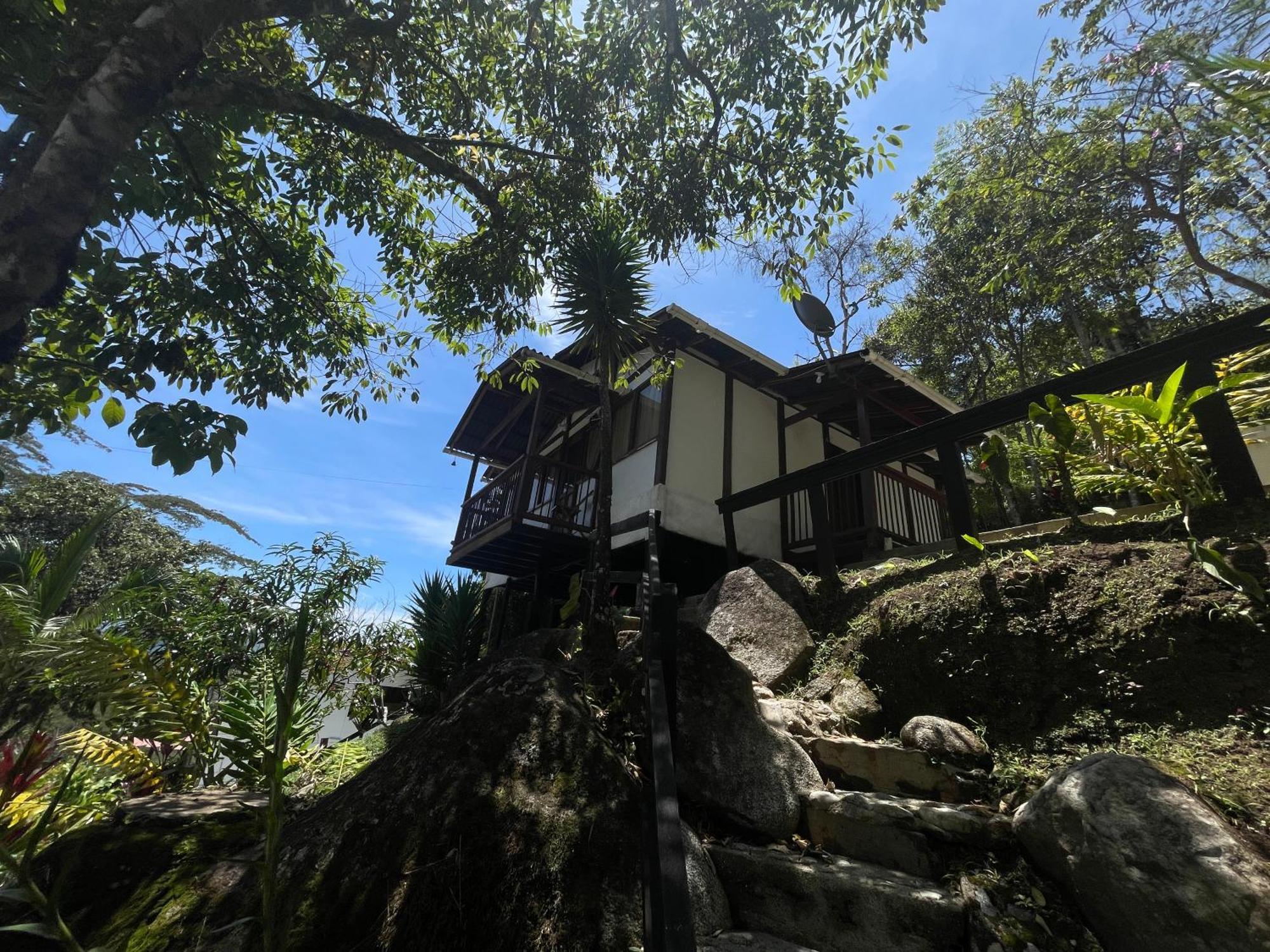 Hosteria El Sendero - Кокорна Екстер'єр фото