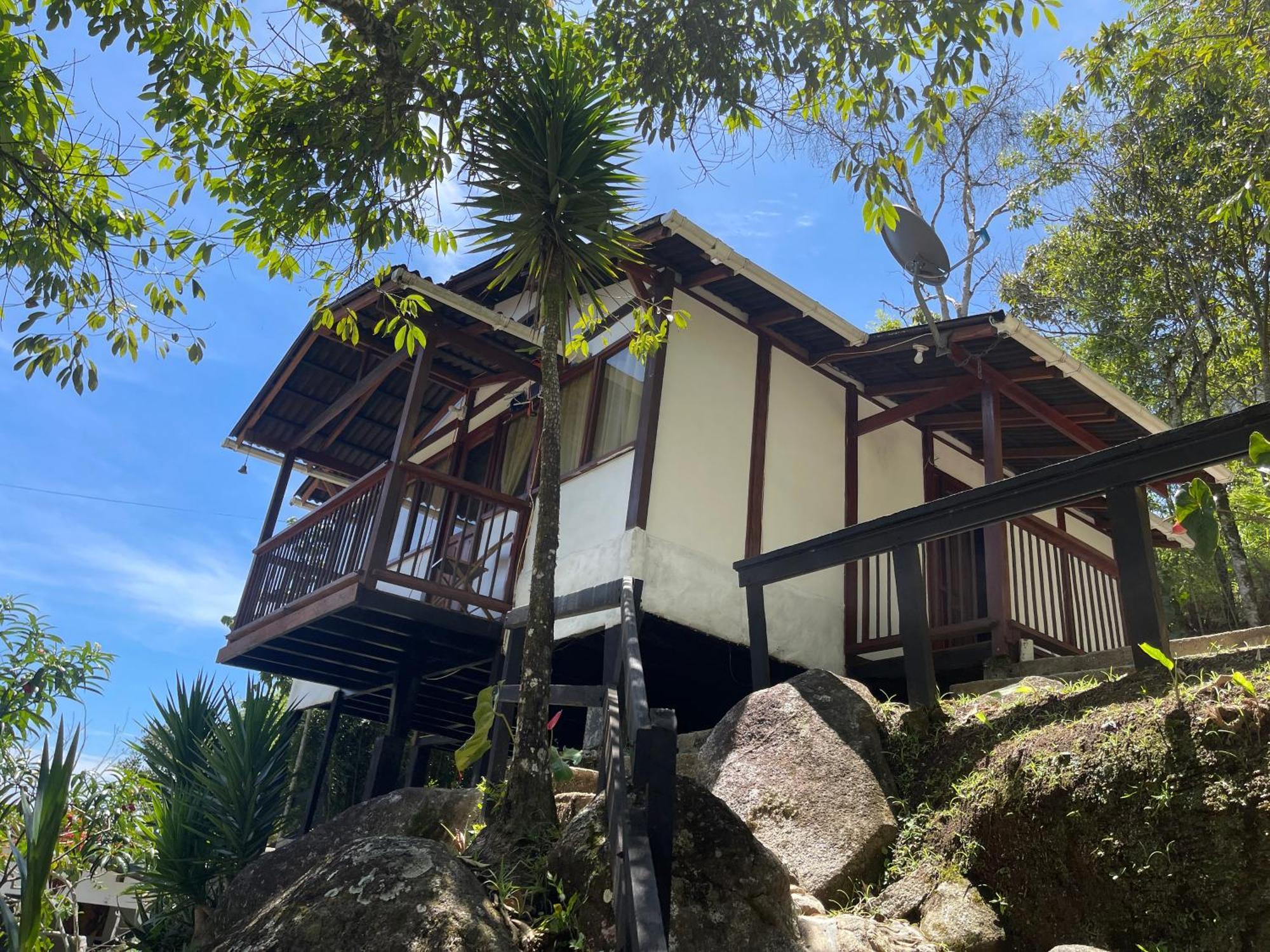 Hosteria El Sendero - Кокорна Екстер'єр фото